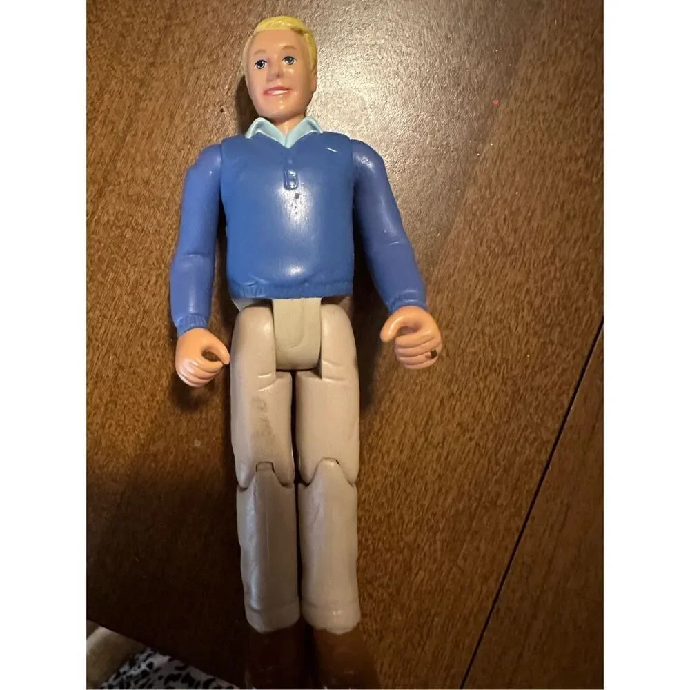 Toys R Us Dollhouse 2017 Dad Father Doll Figure Tan Pants & Blue Sweater